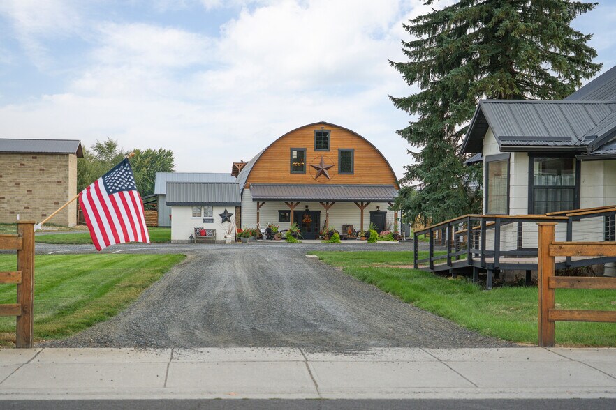 More Photos Of 510 E Main Ave, Chewelah Lodge Meeting Hall For Sale