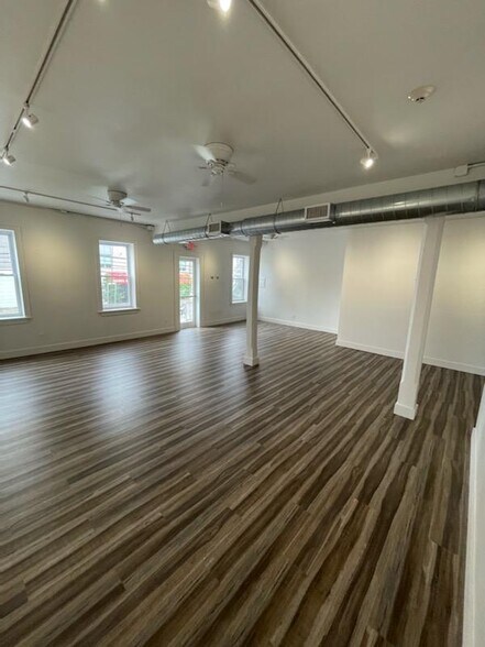 More Photos Of 1317-1319 Willow Ave, Hoboken Storefront Retail Residential For Lease