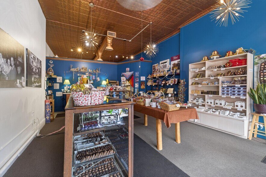 More Photos Of 736-738 Elmwood Ave, Buffalo Storefront Retail Residential For Sale