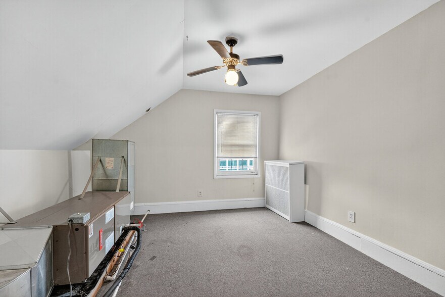 More Photos Of 160 Bloomfield Ave, Verona Storefront Retail Office For Sale