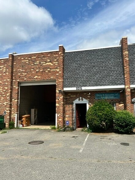 Primary Photo Of 8000-8018 Old Alexandria Ferry Rd, Clinton Warehouse For Lease