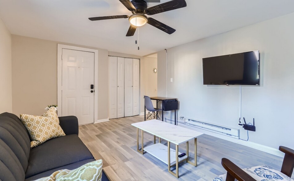 More Photos Of 3632 Main St, College Park Multifamily For Sale
