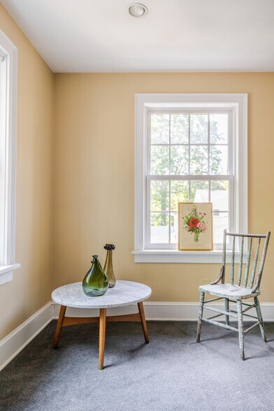 More Photos Of 16 Hudson St, Kinderhook Storefront Retail Residential For Lease