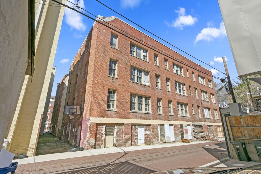 More Photos Of 2920 Ontario Rd NW, Washington Apartments For Sale