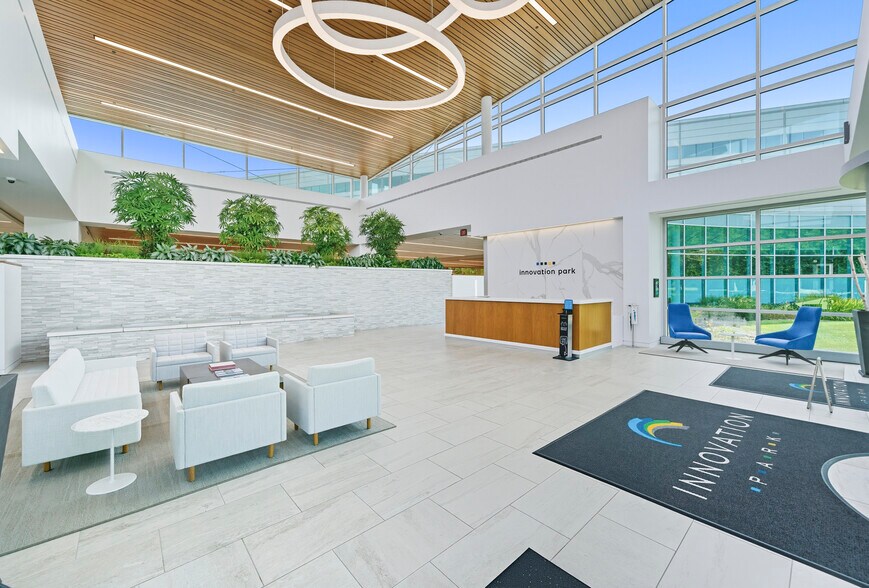 More Photos Of 1950 Innovation Way, Libertyville Unknown For Lease