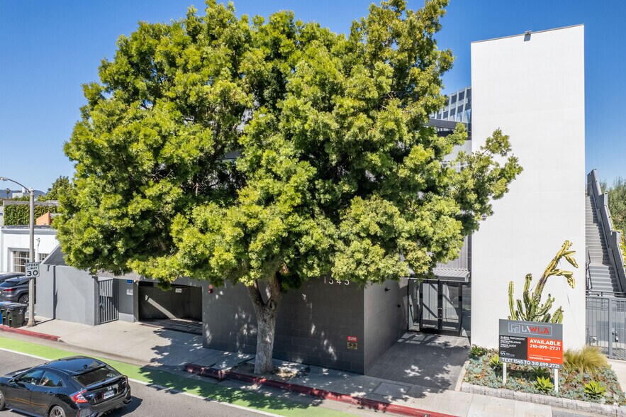 More Photos Of 1545 26th St, Santa Monica Loft Creative Space For Sale