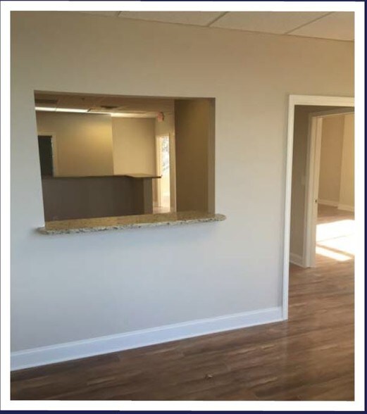 More Photos Of 4020 Old Milton Pky, Alpharetta Office For Lease