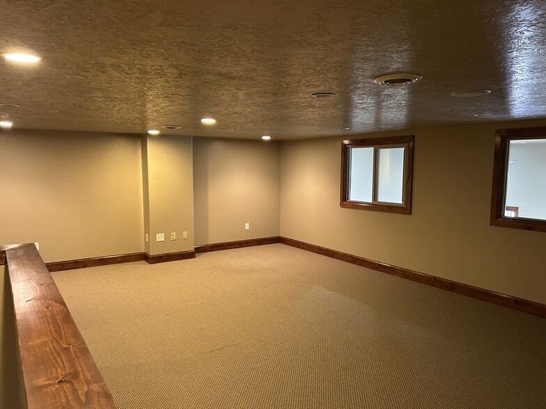 More Photos Of 750 W Quinn Rd, Pocatello Medical For Sale