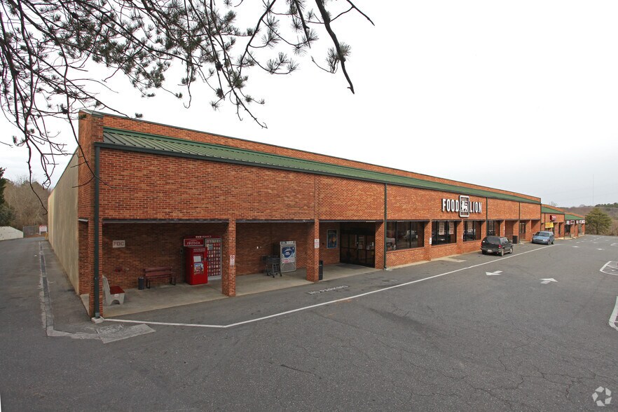 Primary Photo Of 2211 N New Hope Rd, Gastonia General Retail For Lease