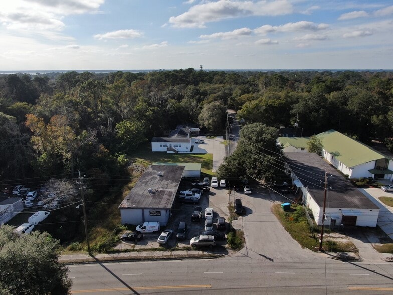 More Photos Of 4104 St Augustine Rd, Jacksonville Light Distribution For Sale