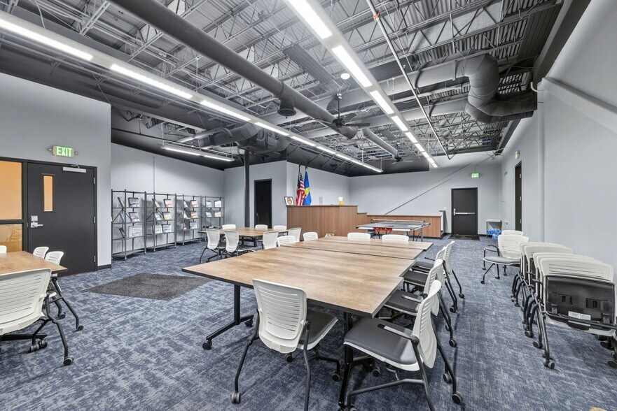More Photos Of 198 Commercial St SE, Salem Office For Sale