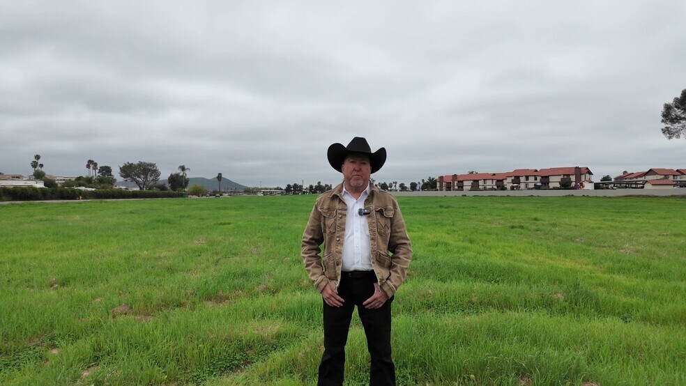 Primary Photo Of Chambers Street & Buena Vista St, Hemet Land For Sale