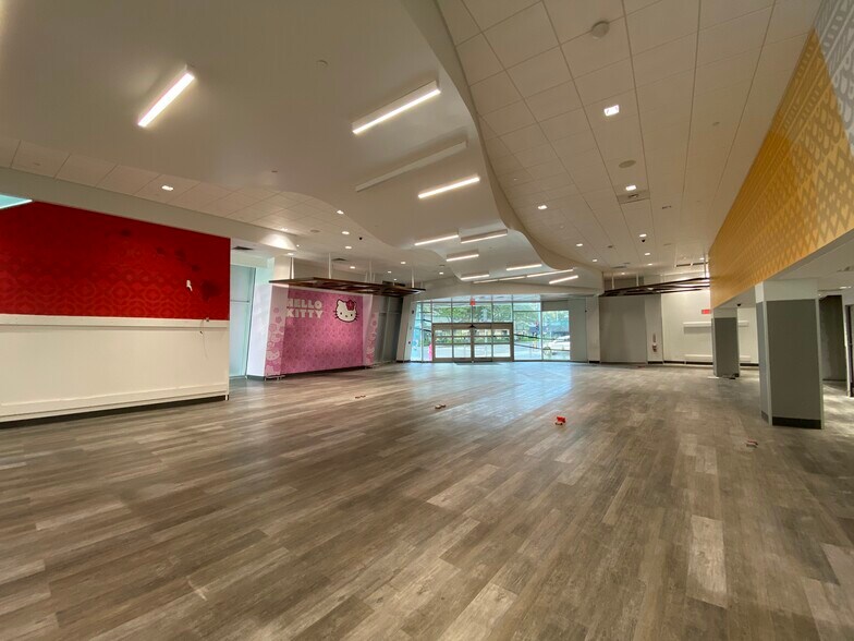 More Photos Of 1470-1488 Kapiolani Blvd, Honolulu Freestanding For Lease