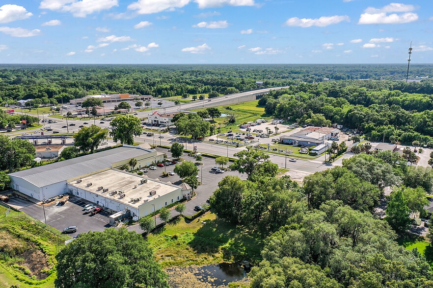 More Photos Of 830 S Main St, Wildwood Auto Dealership For Sale