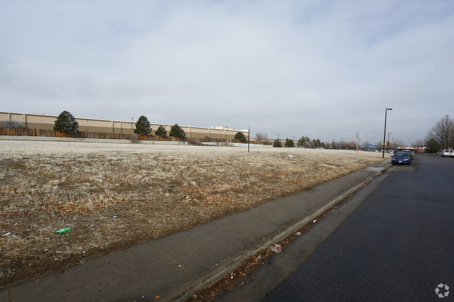 Primary Photo Of 880 S Blackhawk St, Aurora Land For Lease