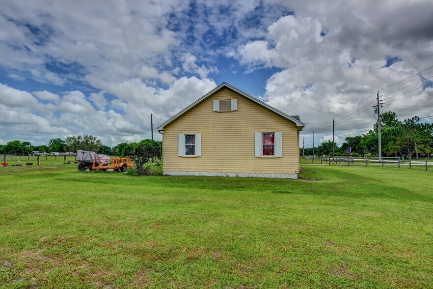 More Photos Of 722 Airport Rd, New Smyrna Beach Land For Sale