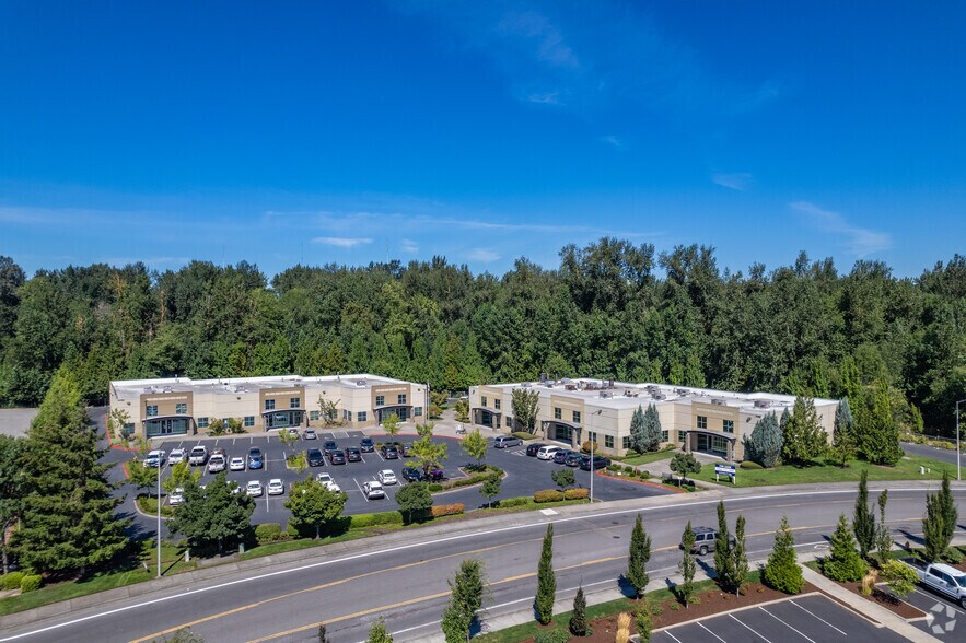 More Photos Of 17721 NE Riverside Pky, Portland Unknown For Lease