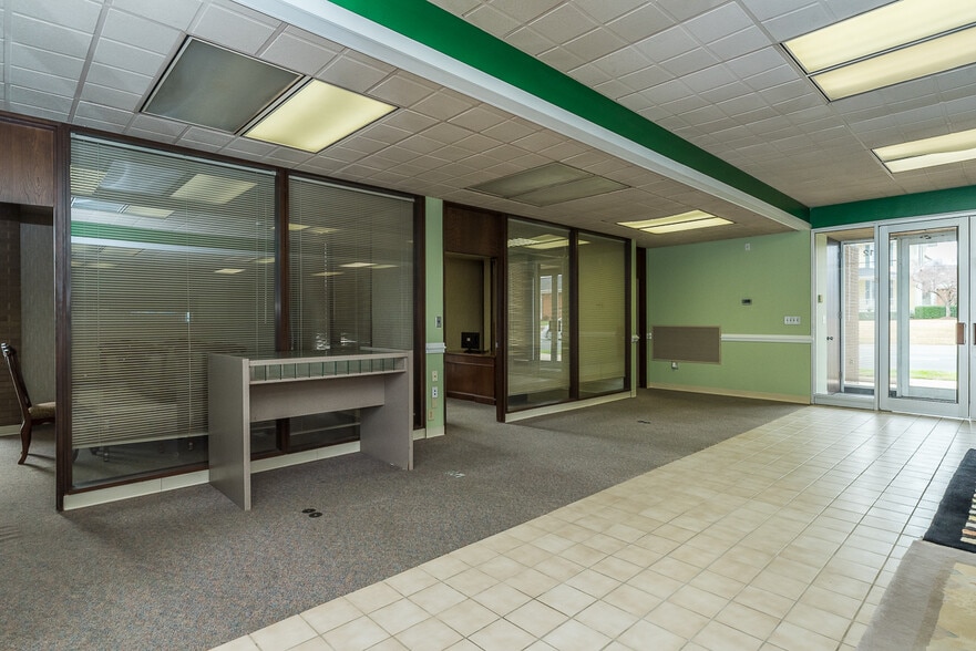 More Photos Of 212 S Main St, Graham General Retail For Sale