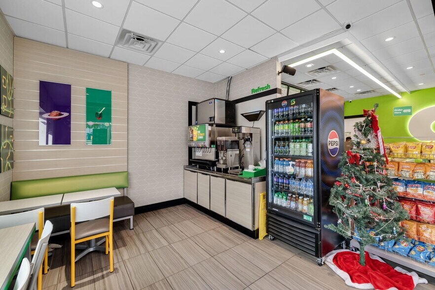 More Photos Of 99 Ohio River Blvd, Leetsdale Fast Food For Sale