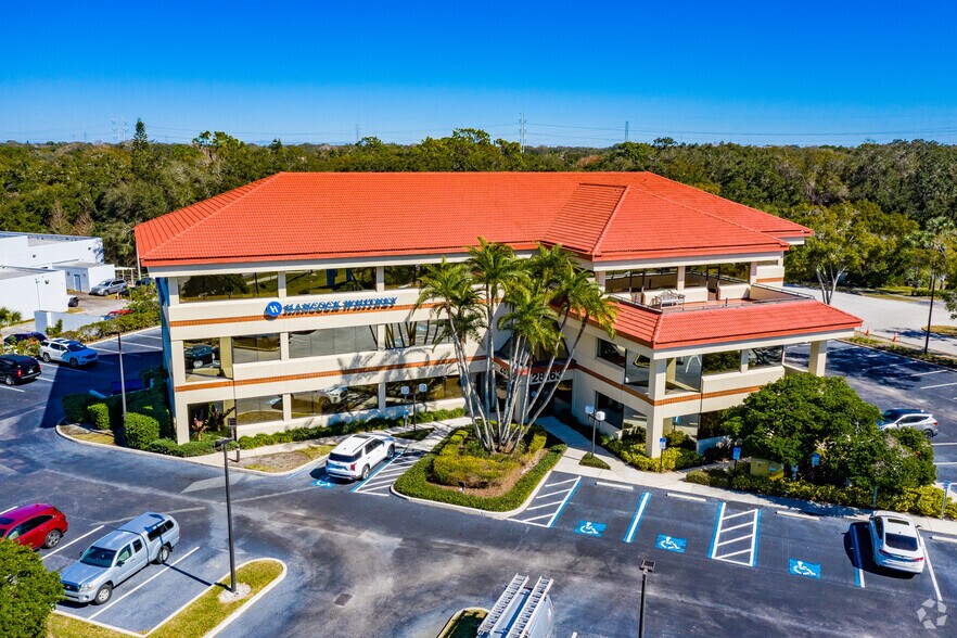 More Photos Of 28163 US Hwy 19 N, Clearwater Office For Lease