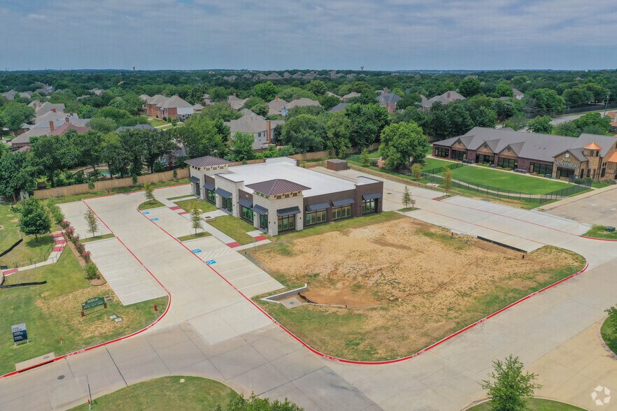 More Photos Of 8701 N Tarrant Pky, North Richland Hills Storefront Retail Office For Lease