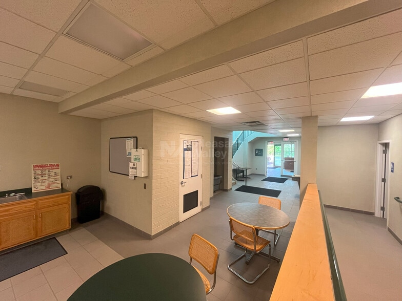 More Photos Of 450 Grant St, Akron Office For Lease