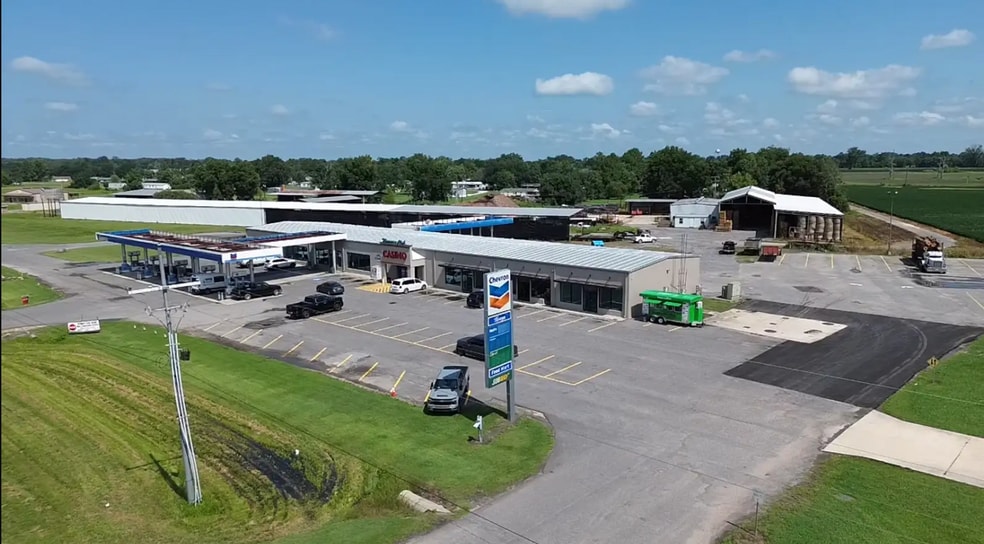 Primary Photo Of 8621 Airline Hwy, Livonia General Retail For Lease