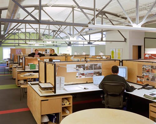 More Photos Of 510 Avenida Cesar E Chavez, Kansas City Office For Sale