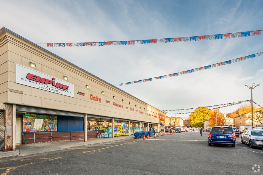 More Photos Of 1851 Bruckner Blvd, Bronx Storefront For Lease