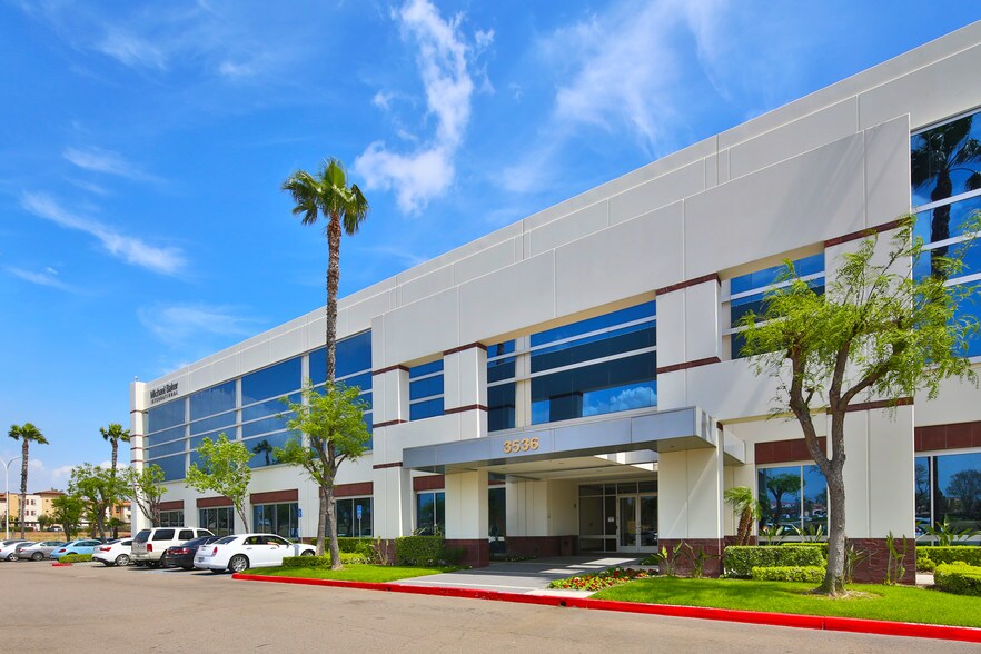 More Photos Of 3536 Concours, Ontario Office For Lease