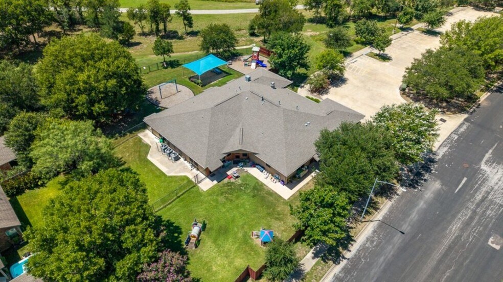 More Photos Of 1901 National Park Blvd, Austin Daycare Center For Lease