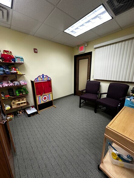 More Photos Of 34 Manchester Ave, Forked River Medical For Lease