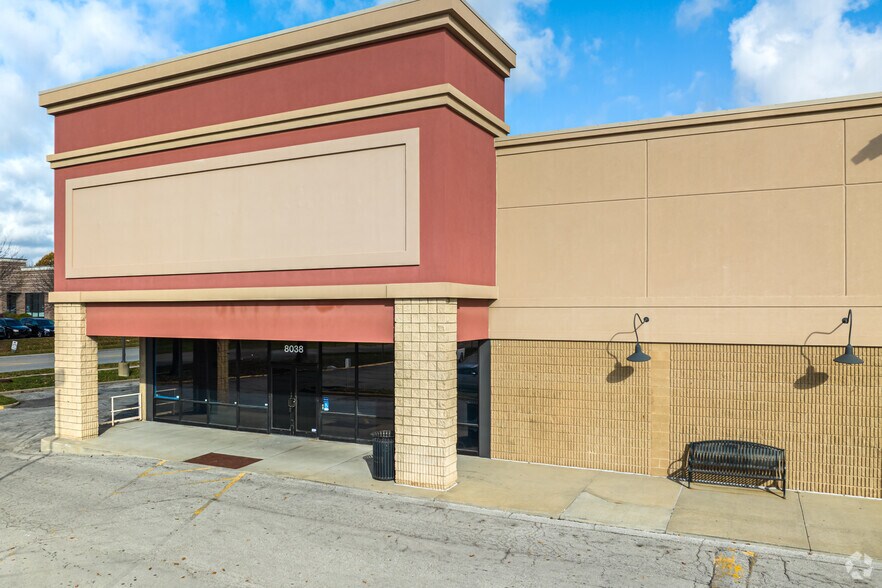 More Photos Of 8030 W 151st St, Overland Park Unknown For Lease