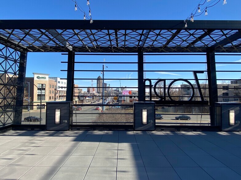 More Photos Of 2120 Ingersoll Ave, Des Moines Restaurant For Sale