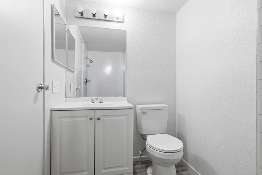 More Photos Of 3909-3949 N Nellis Blvd, Las Vegas Apartments For Sale