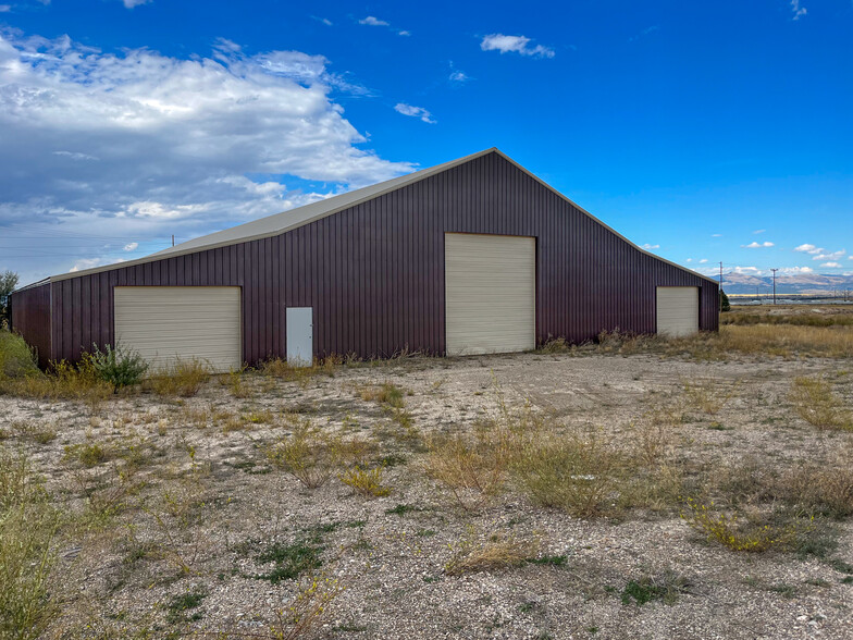 Primary Photo Of 3196 US-12 Hwy, Helena Flex For Sale