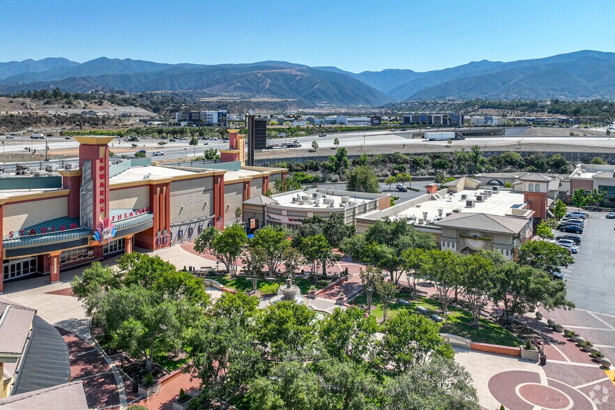 More Photos Of 2630 Tuscany St, Corona Restaurant For Lease