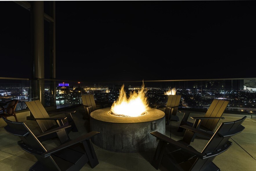 More Photos Of 1640 Broadway, Oakland Apartments For Lease