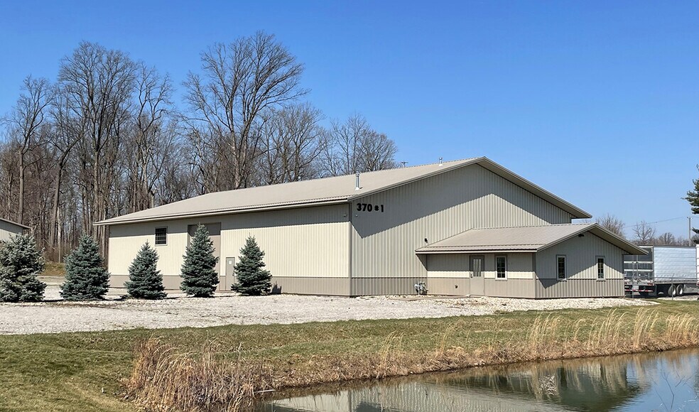 Primary Photo Of 370 S Mitthoeffer Rd, Indianapolis Warehouse For Lease