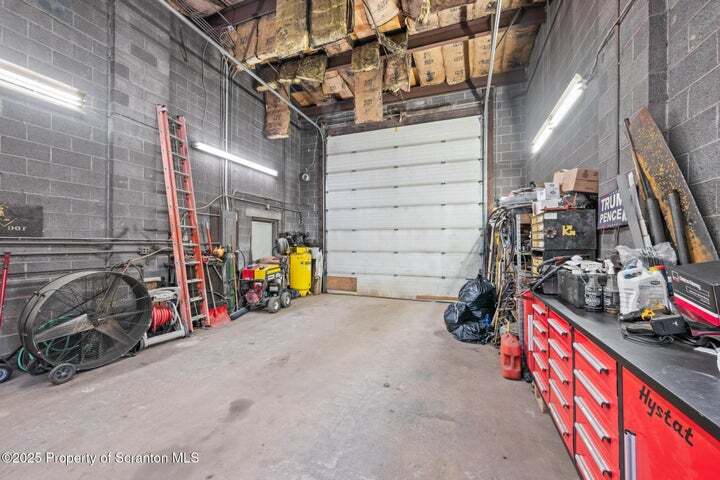 More Photos Of 418 Daleville Hwy, Madison Township Office For Sale
