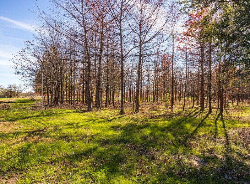 More Photos Of 6407 S US Highway 377, Stephenville Land For Sale