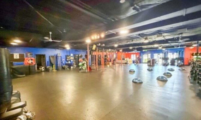 More Photos Of 985 Enterprise Dr, Sacramento Health Club For Sale