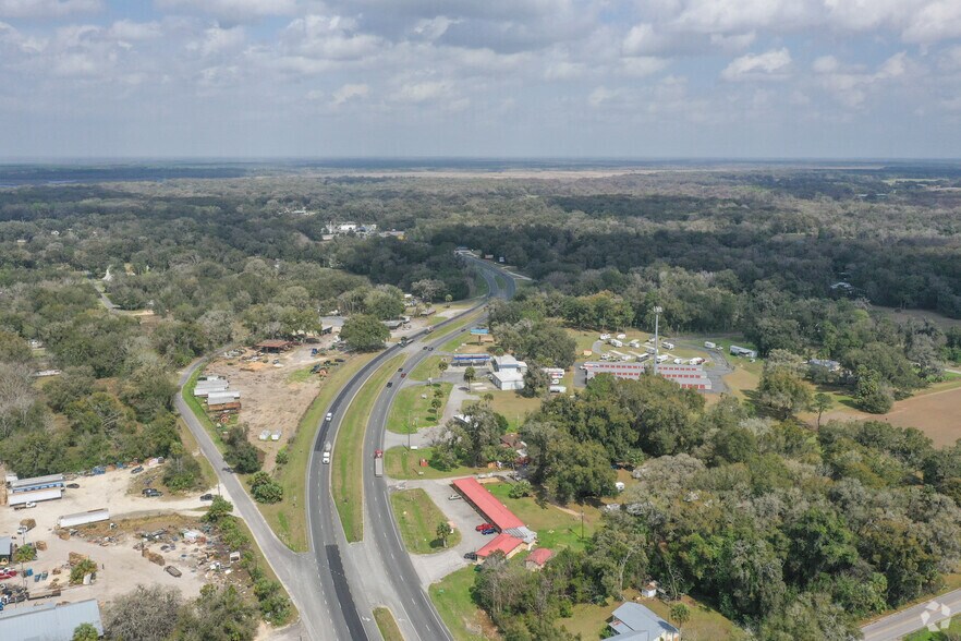 More Photos Of 17575 N US Highway 301, Citra Hotel For Sale