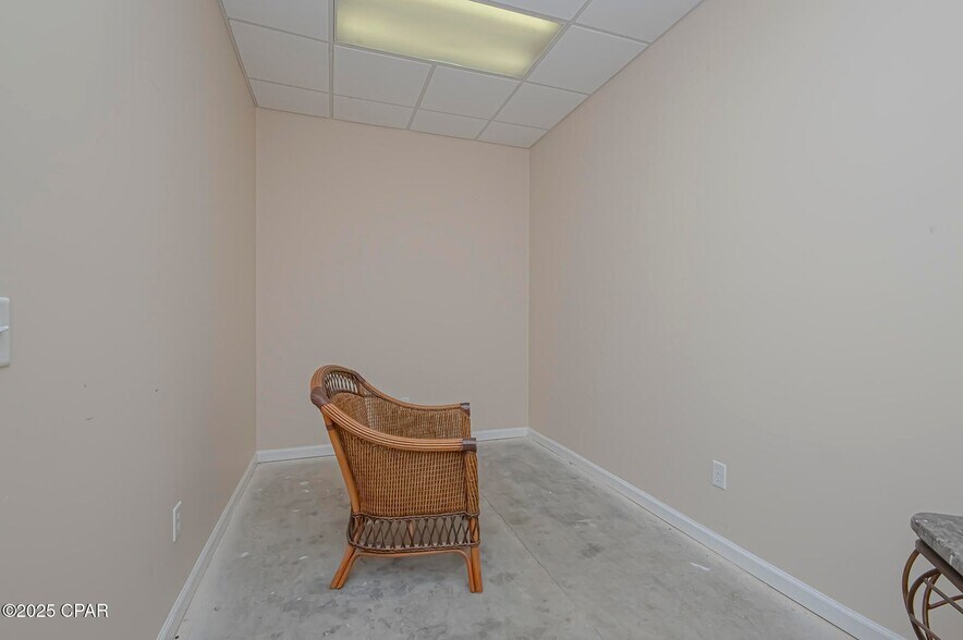 More Photos Of 7622 McElvey Rd, Panama City Beach Industrial For Sale