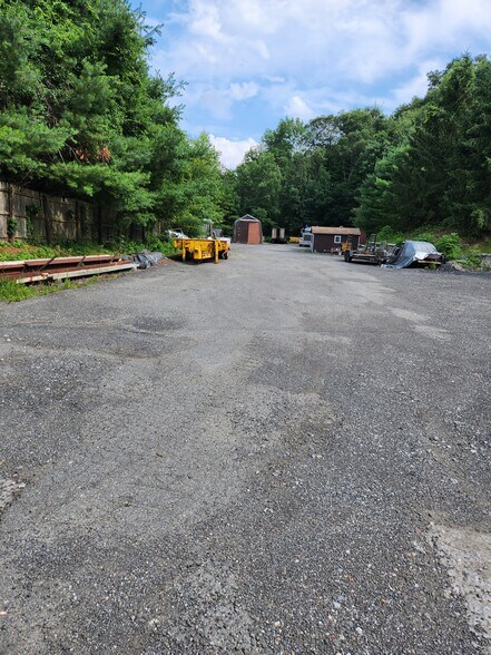Primary Photo Of 5 Bertocchi Ln, Holmes Land For Lease