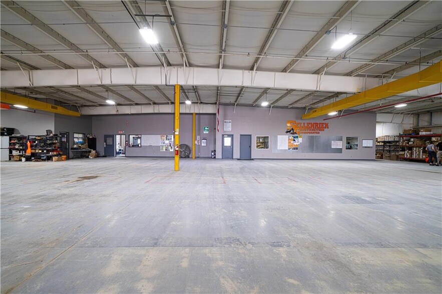 More Photos Of 5326 Lake Ave, Saint Joseph General Retail For Sale