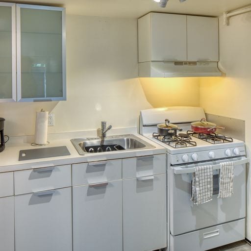 More Photos Of 221 E 56th St, Savannah Apartments For Sale