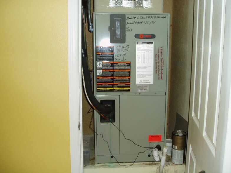 More Photos Of 13630-13632 W Hillsborough Ave, Tampa Medical For Sale