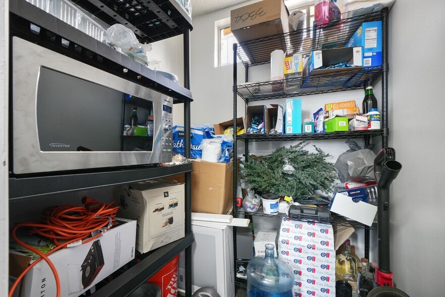 More Photos Of 3736-3738 San Fernando Rd, Glendale Flex For Sale