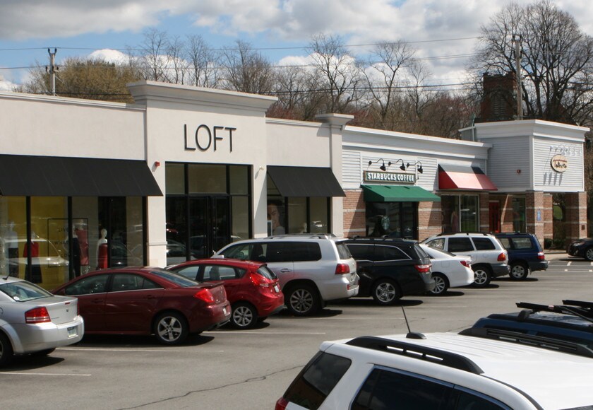 More Photos Of 180-186 County Rd, Barrington Unknown For Lease
